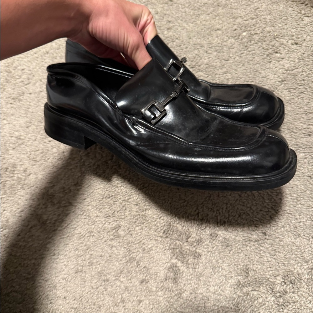 Gucci Black Leather Slip-On Loafers